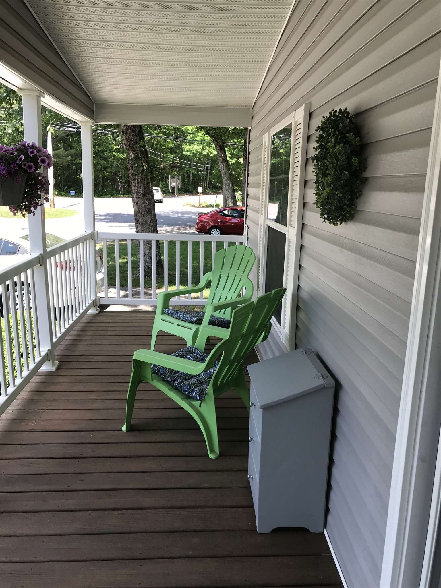 4 Parklane Road Hampstead, NH 03841 - Photo 3 of 36