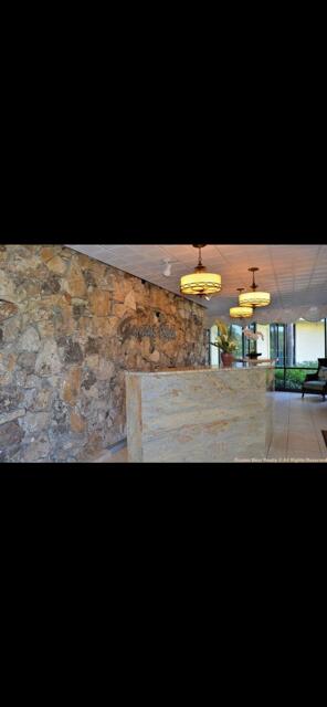 336 Golfview Road, Unit 408 North Palm Beach, FL 33408 - Photo 7 of 15 IMG_9053