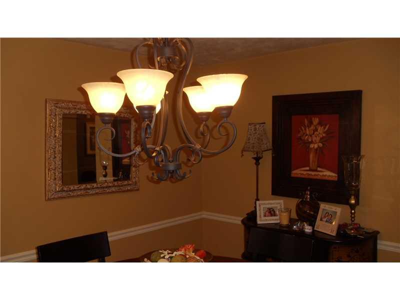 1476 Cathell Road Baldwin, PA 15236 - Photo 8 of 12 Dining Room.