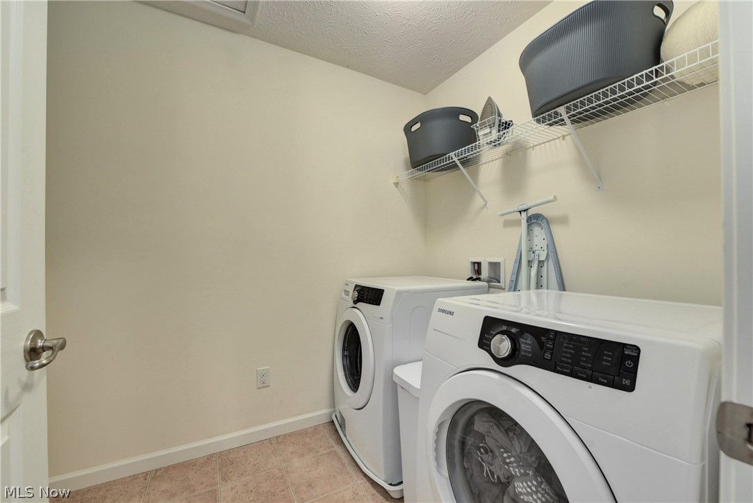 200 Stone Ridge Way Berea, OH 44017 - Photo 29 of 33 2nd Floor Laundry Room