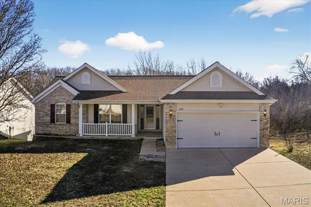 $350,000 | 1626 Irish Sea, High Ridge, MO 63049
