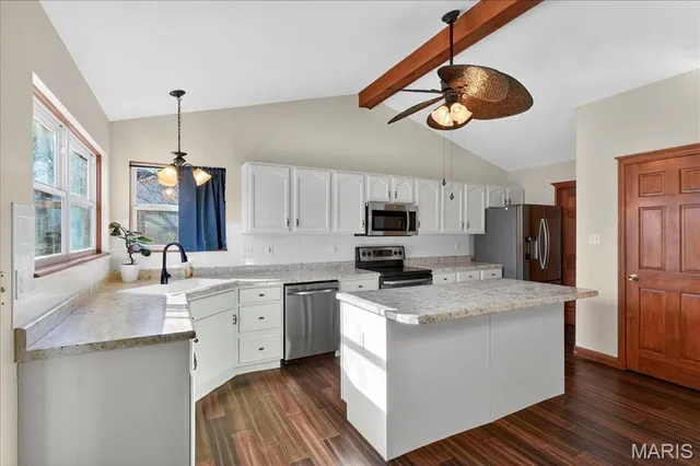 $350,000 | 1626 Irish Sea, High Ridge, MO 63049