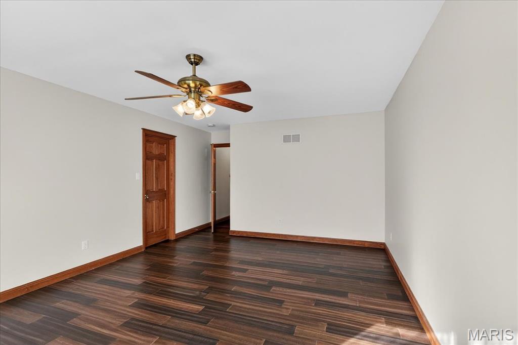 1626 Irish Sea High Ridge, MO 63049 - Photo 16 of 33