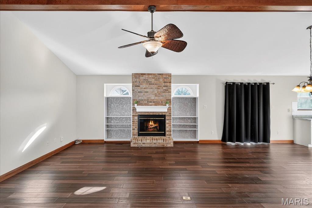 1626 Irish Sea High Ridge, MO 63049 - Photo 6 of 33