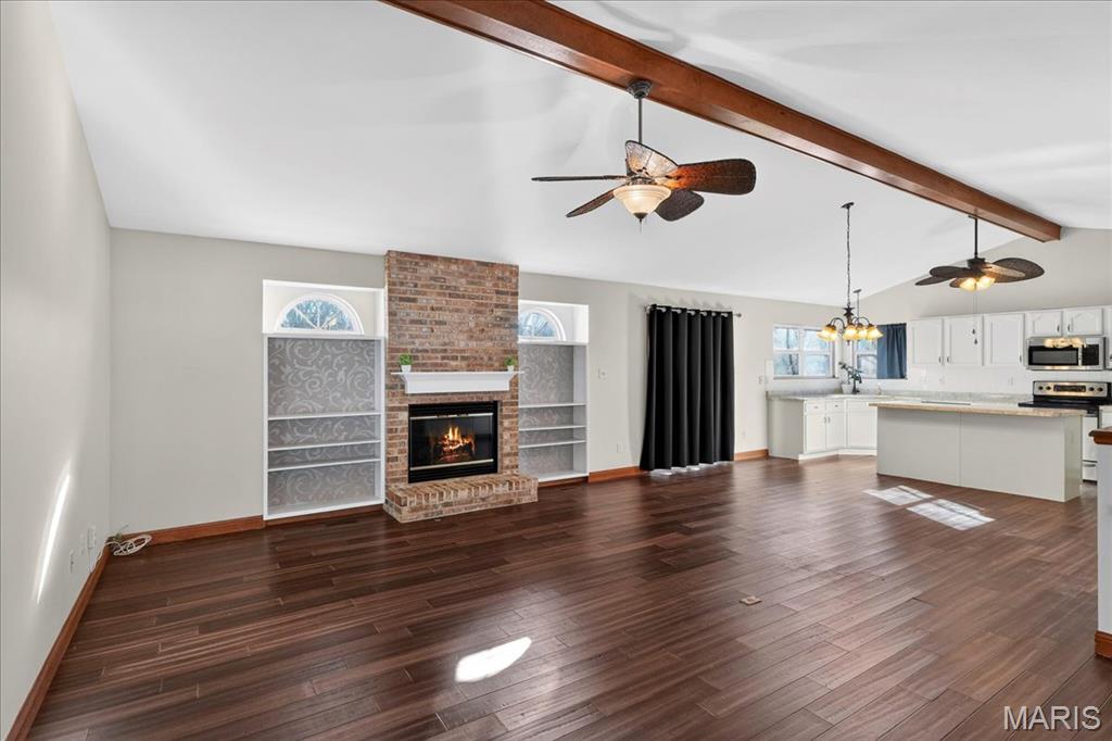 1626 Irish Sea High Ridge, MO 63049 - Photo 8 of 33