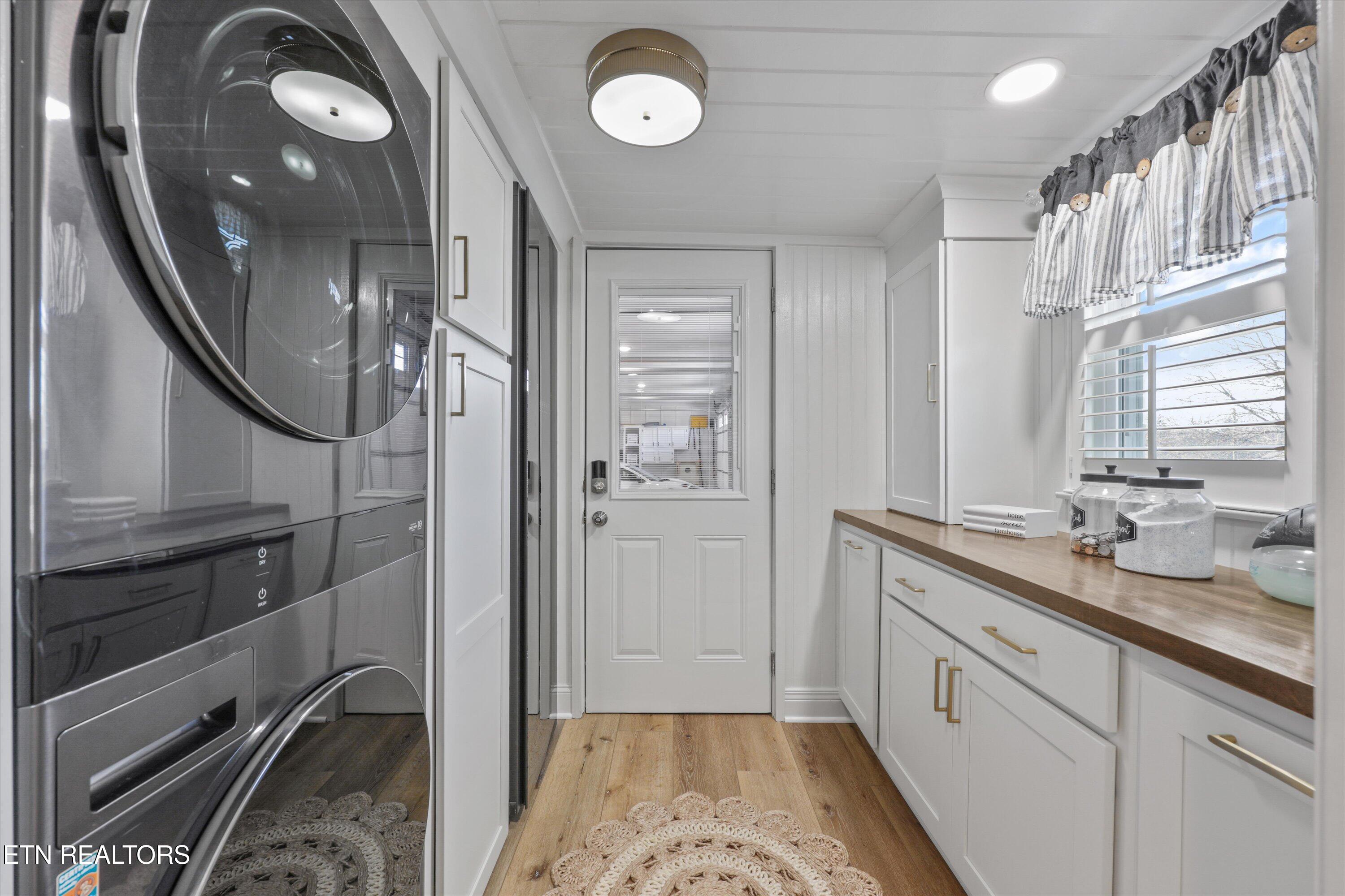 140 Overton Lane Powell, TN 37849 - Photo 15 of 59 17-140 Overton Ln26