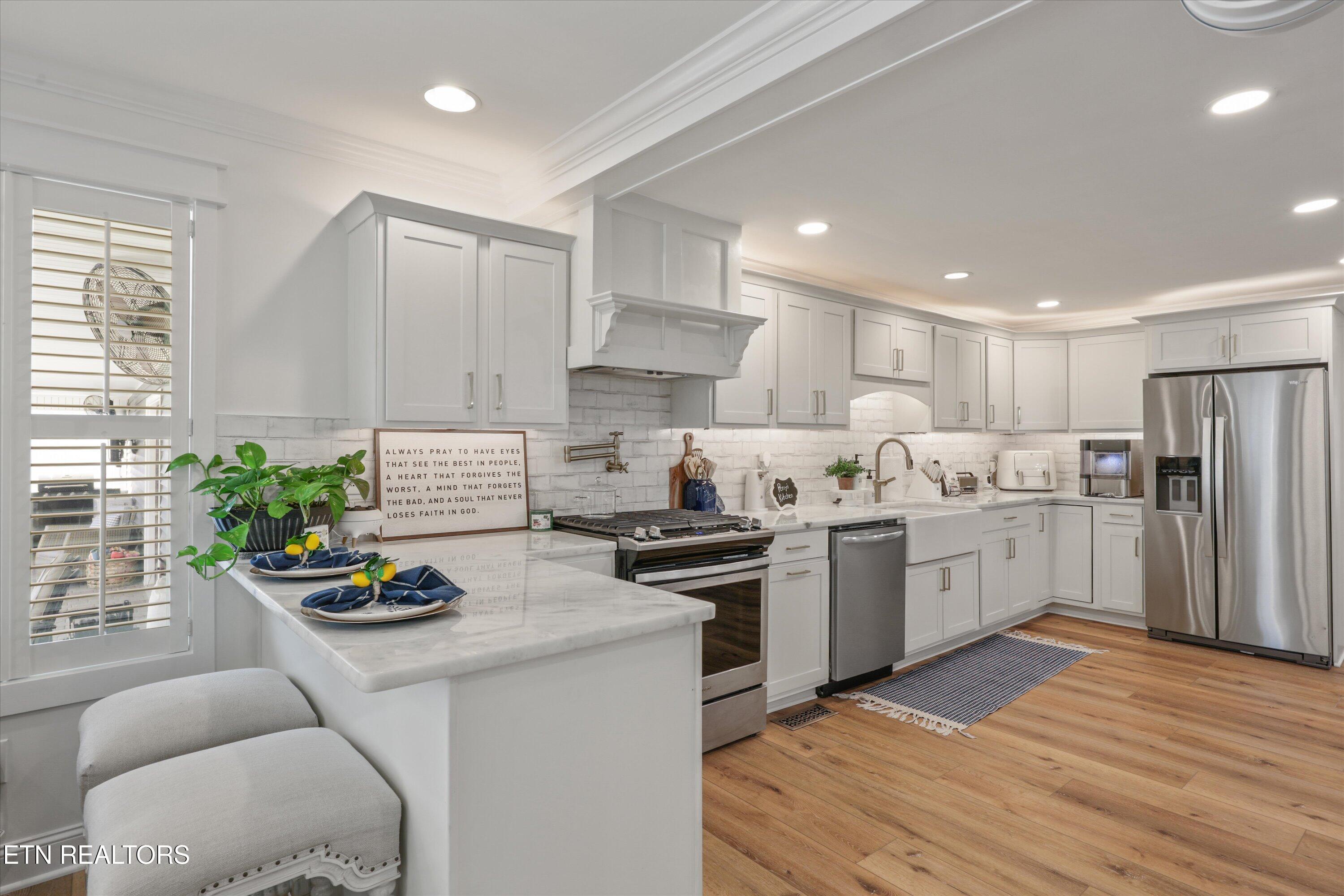 140 Overton Lane Powell, TN 37849 - Photo 18 of 59 20-140 Overton Ln29