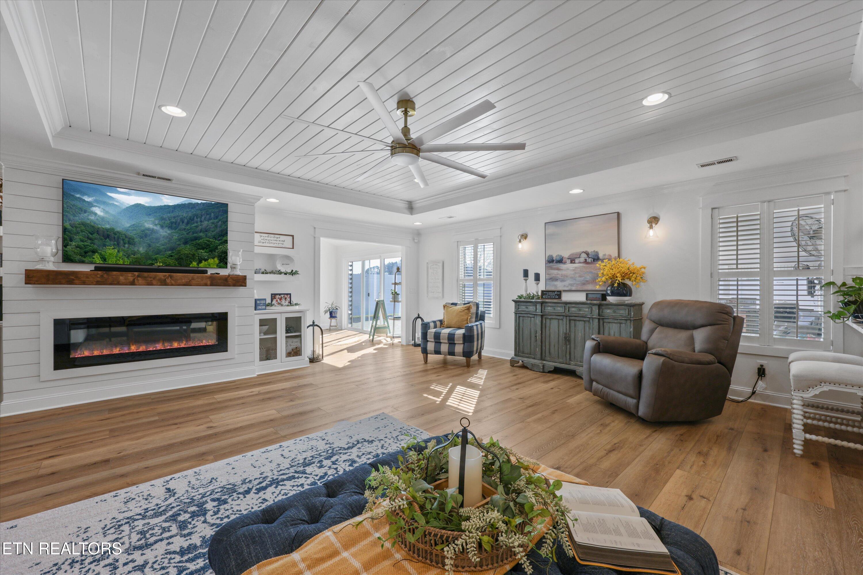 140 Overton Lane Powell, TN 37849 - Photo 28 of 59 30-140 Overton Ln39