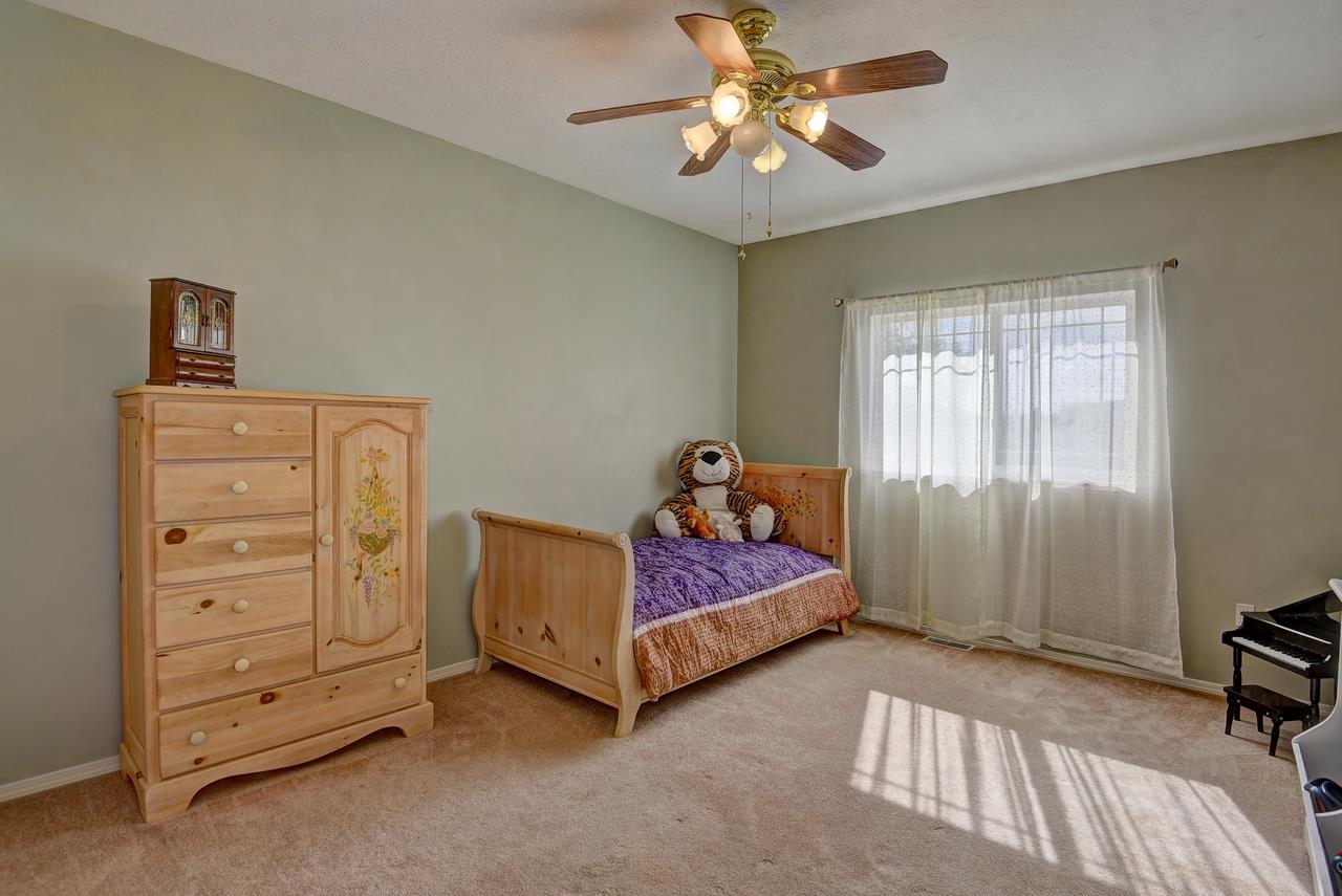 4903 North Best Road Spokane Valley, WA 99216 - Photo 11 of 18 Gallery Image 11