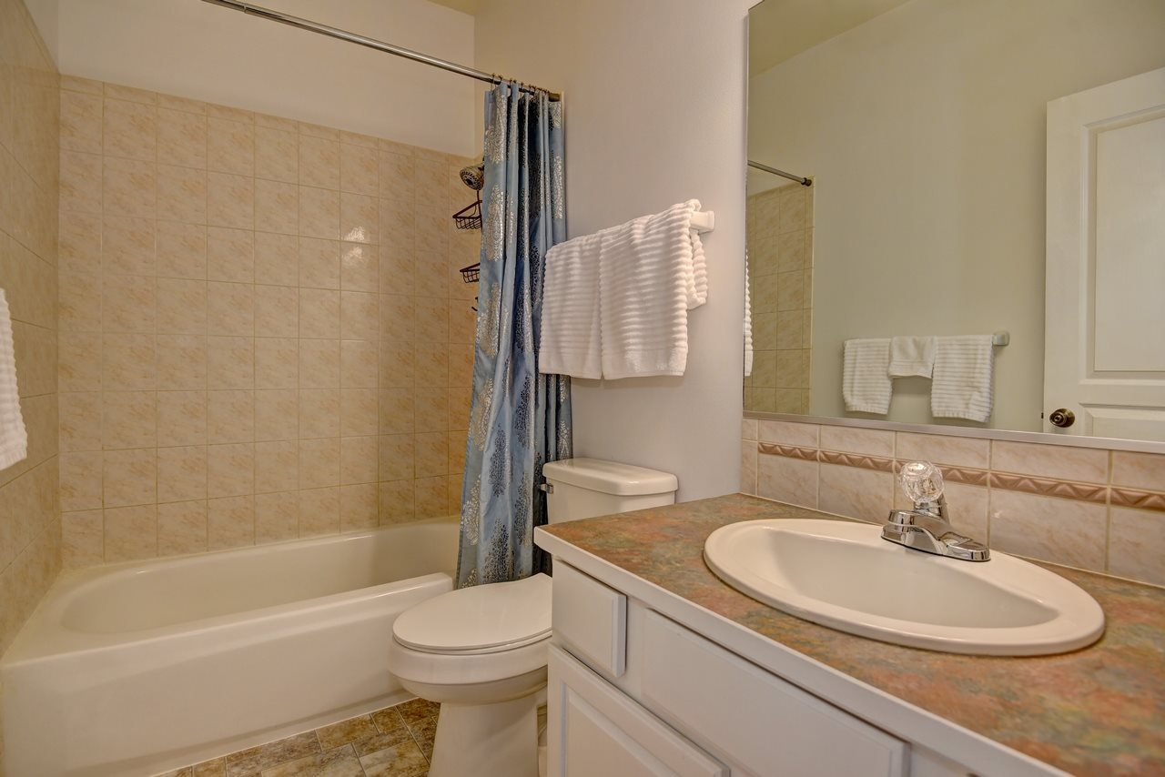 4903 North Best Road Spokane Valley, WA 99216 - Photo 14 of 18 Gallery Image 14