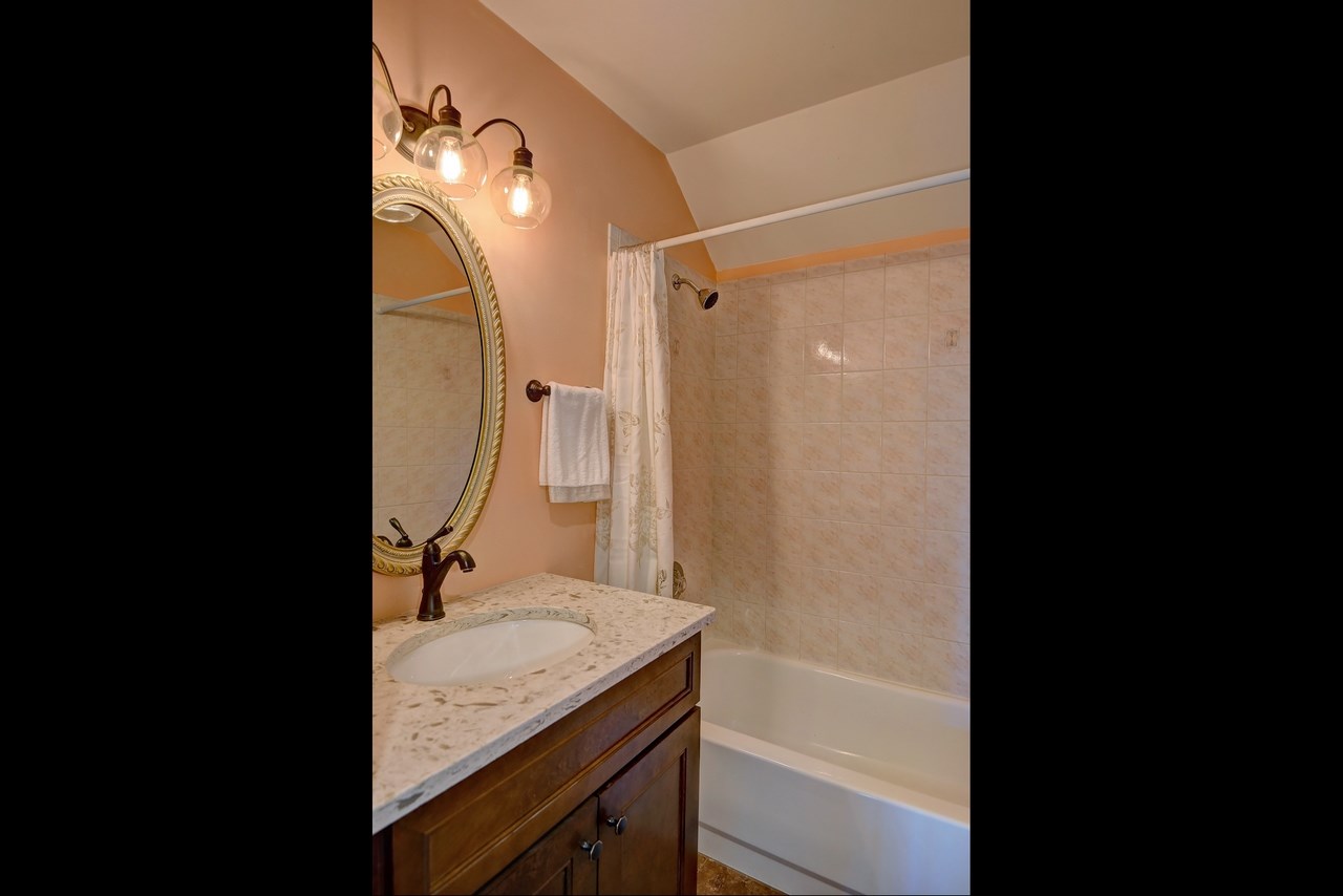 4903 North Best Road Spokane Valley, WA 99216 - Photo 15 of 18 Gallery Image 15