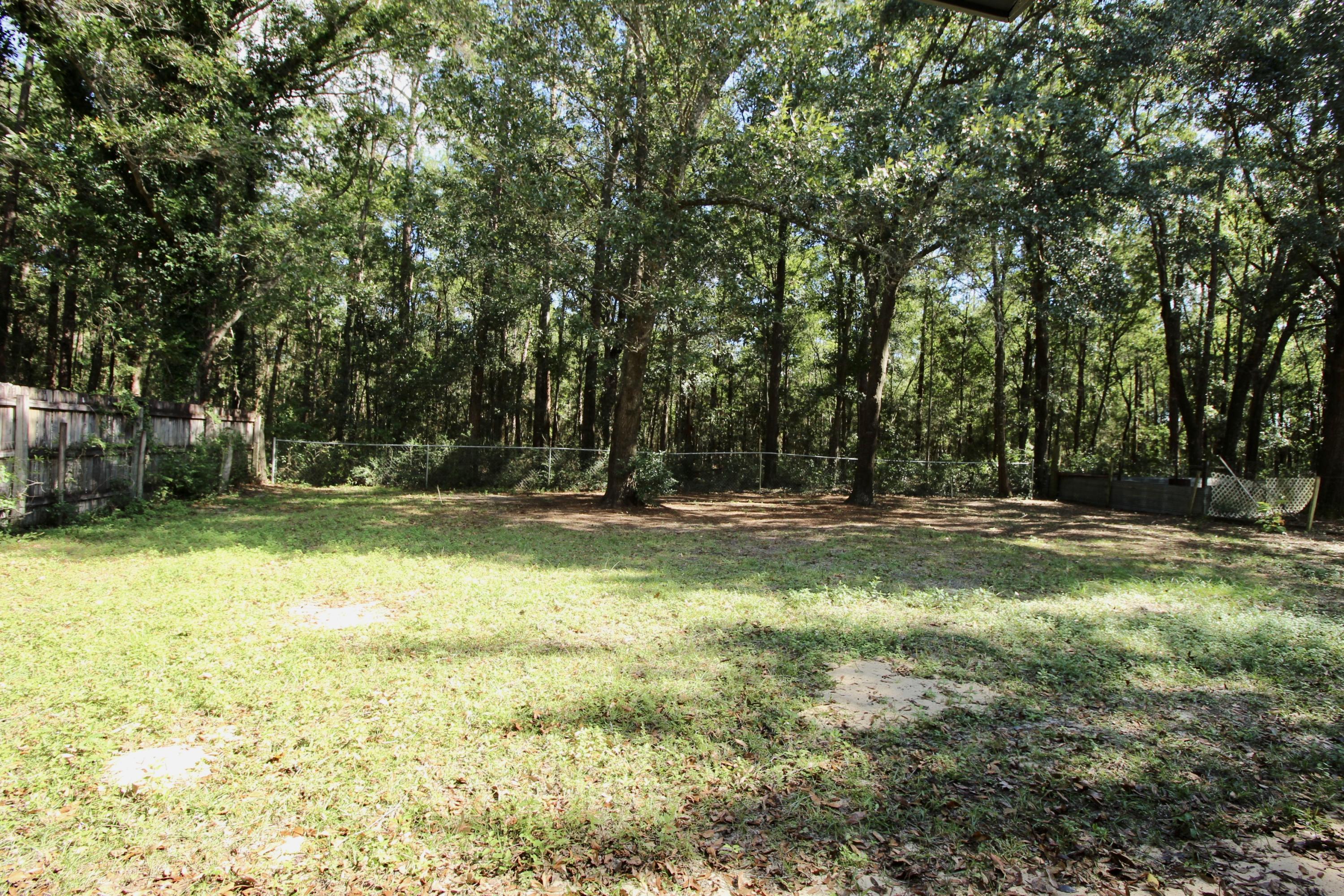 86 Lee Road DeFuniak Springs, FL 32433 - Photo 17 of 19 fullsizeoutput_452