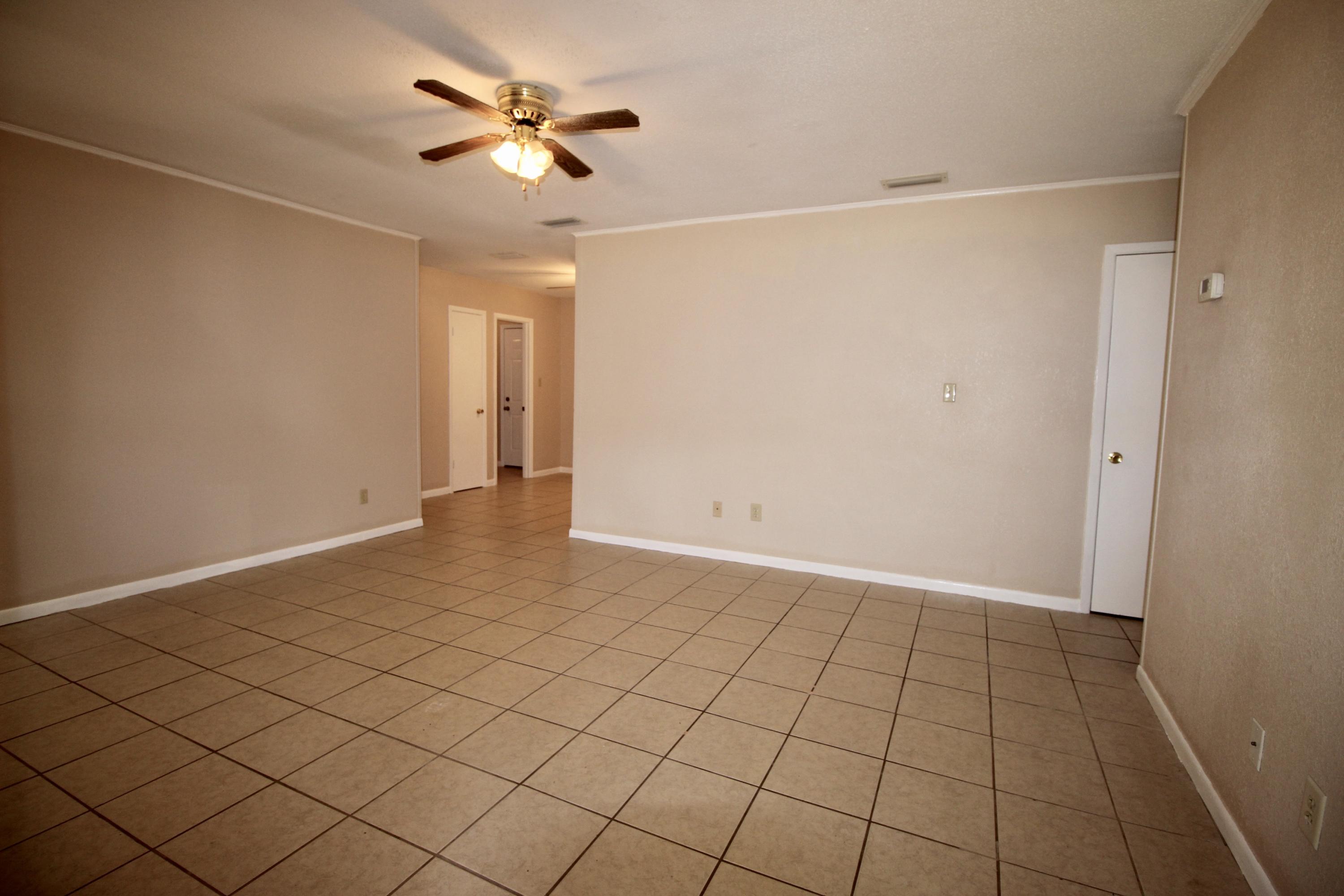 86 Lee Road DeFuniak Springs, FL 32433 - Photo 3 of 19 fullsizeoutput_458