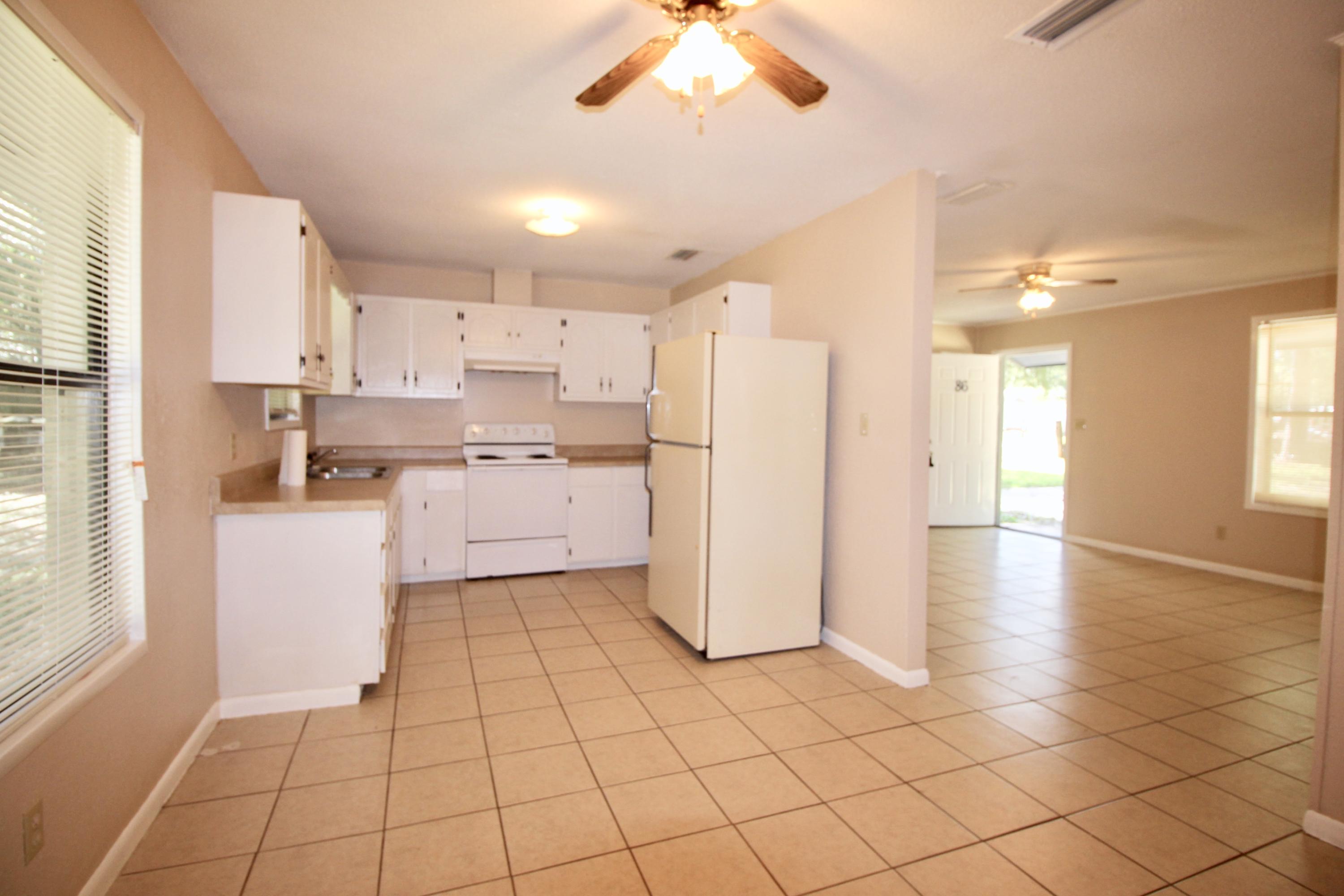 86 Lee Road DeFuniak Springs, FL 32433 - Photo 5 of 19 fullsizeoutput_45a