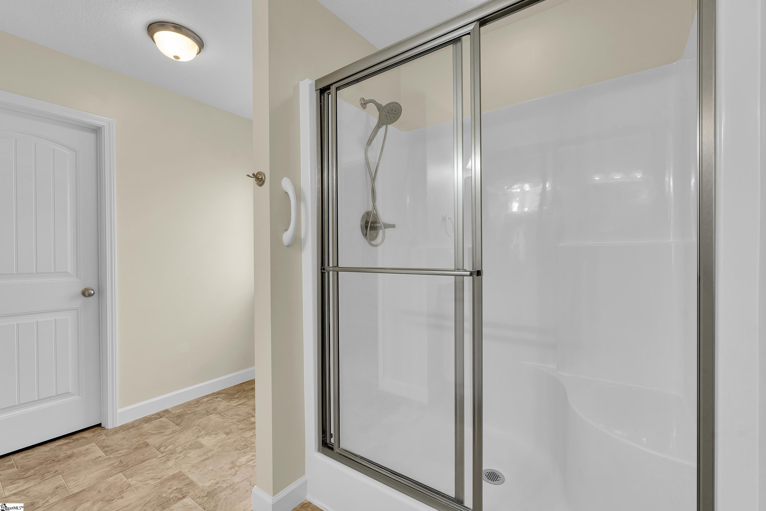 321 Meadowmoor Road Greer, SC 29651 - Photo 16 of 24