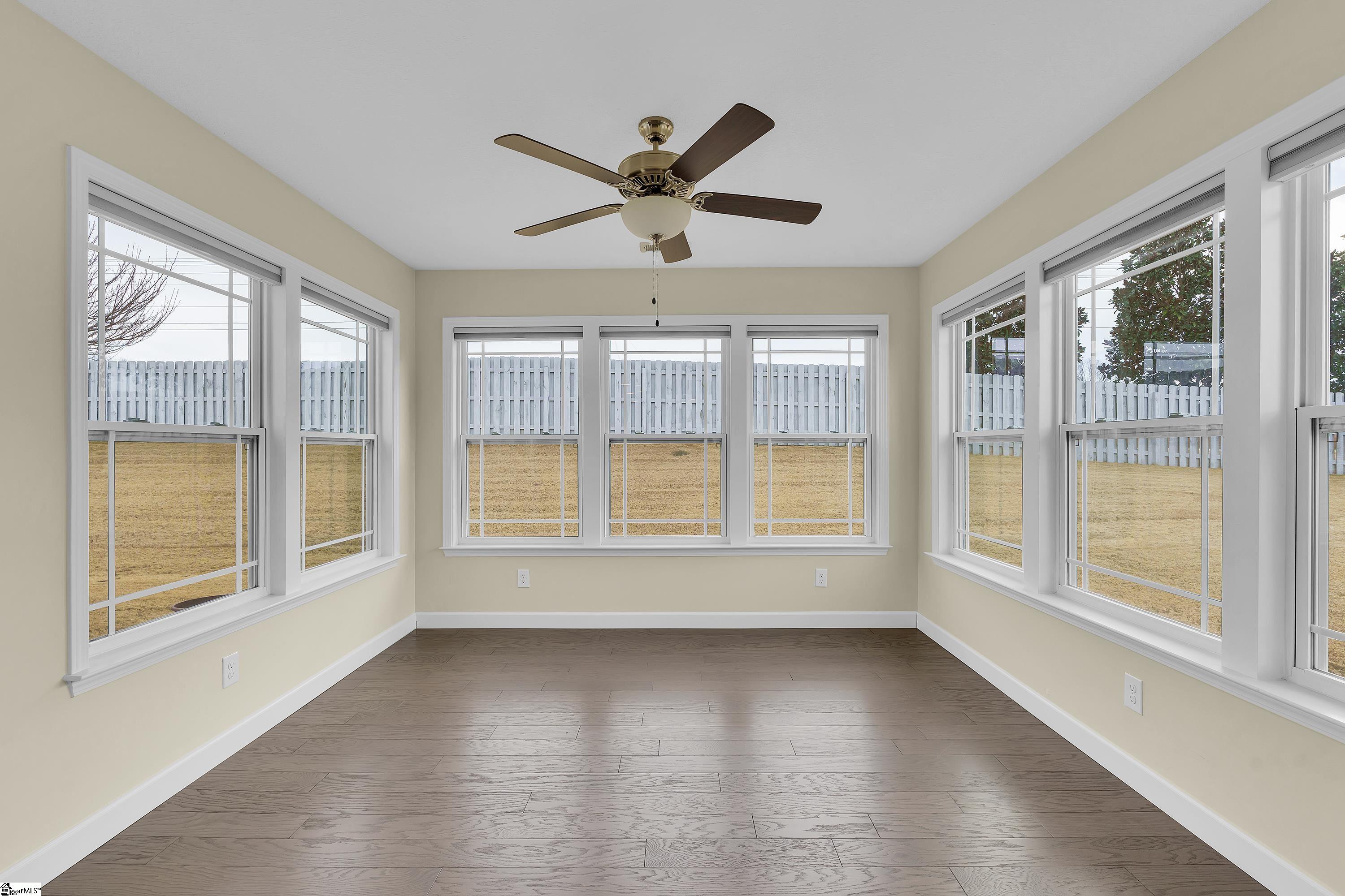 321 Meadowmoor Road Greer, SC 29651 - Photo 8 of 24