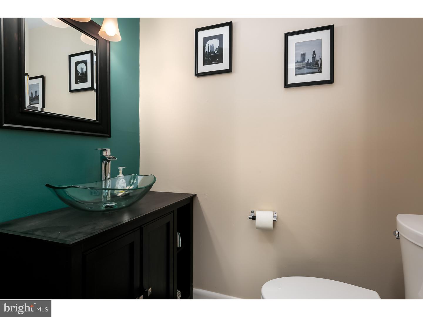 550 Perry Drive Mount Laurel, NJ 08054 - Photo 14 of 25 Half Bath