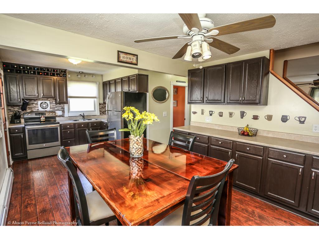 241 Calef Road Manchester, NH 03103 - Photo 2 of 19
