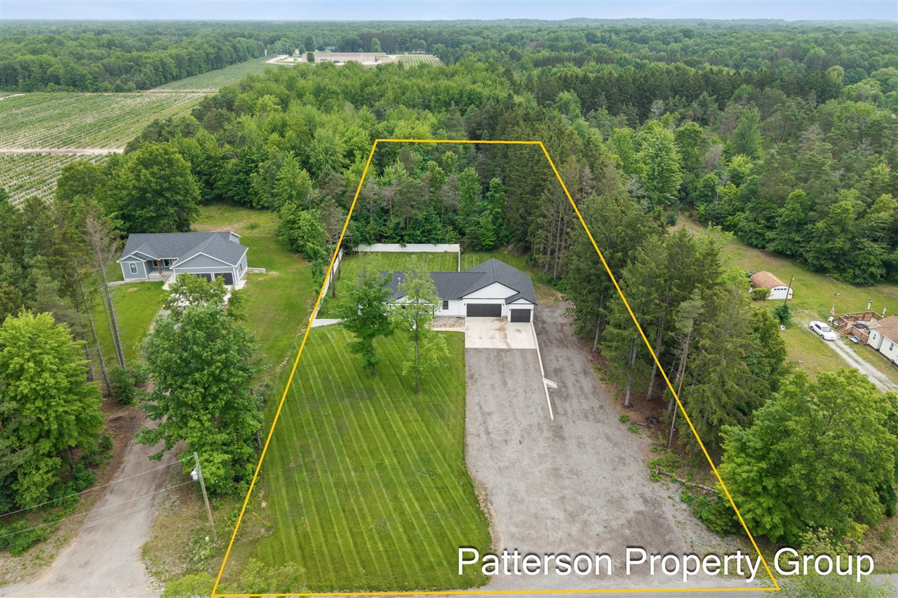 7638 East Sheringer Road Ravenna, MI 49451 - Photo 46 of 54