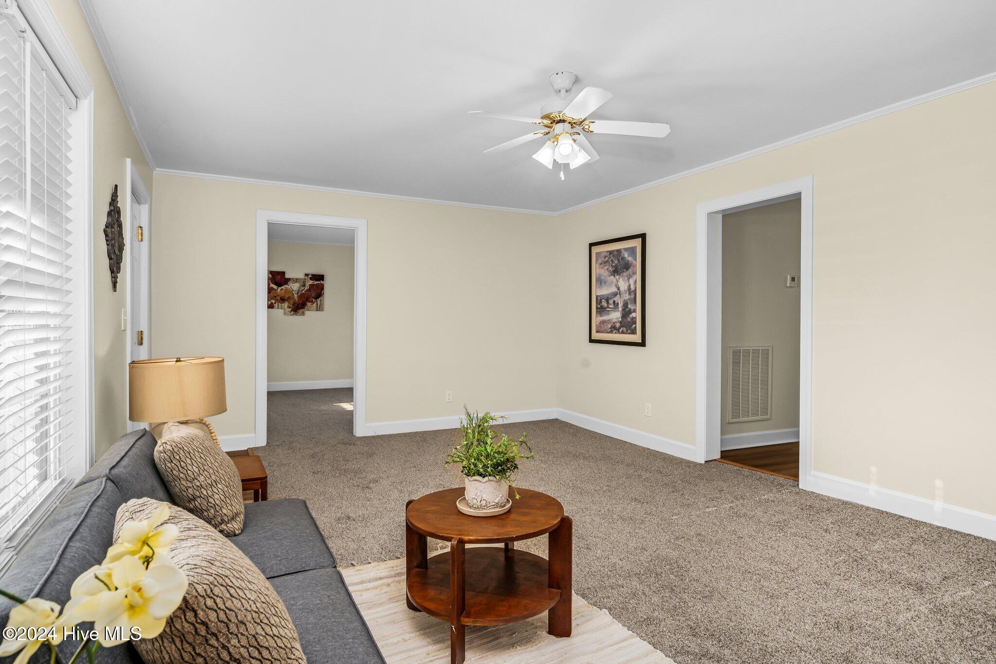 504 West Nash Street Spring Hope, NC 27882 - Photo 4 of 23 005-504WestNashStreet-VACANT-SpringHope-
