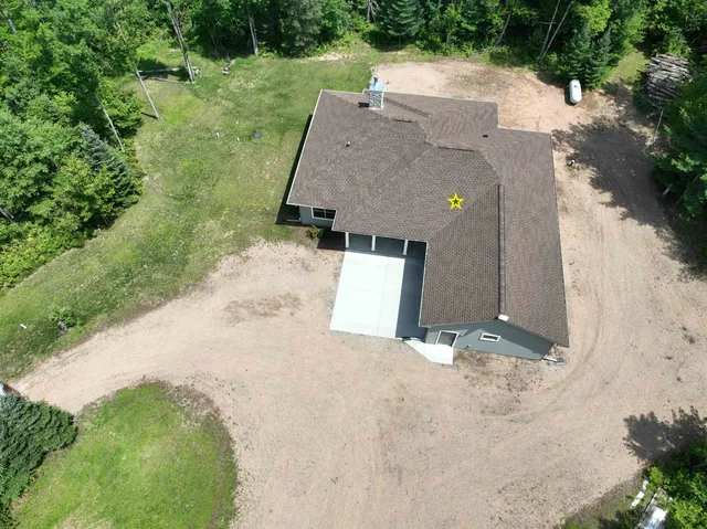 $555,000 | W7239 Kodiak Drive, Pembine, WI 54156