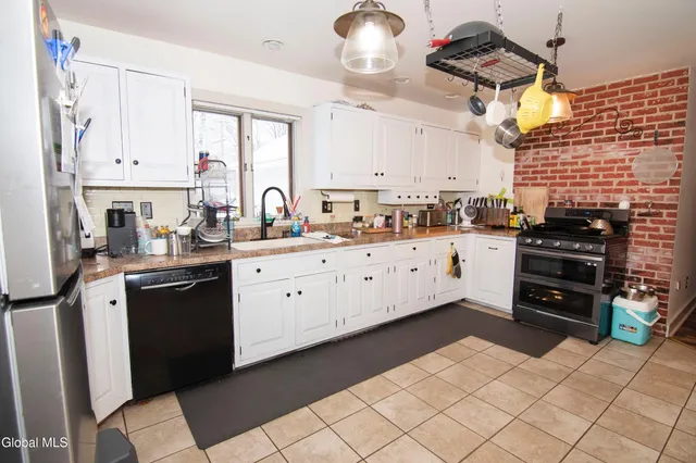 $325,000 | 579 Lower Wright Street, Hudson Falls, NY 12839