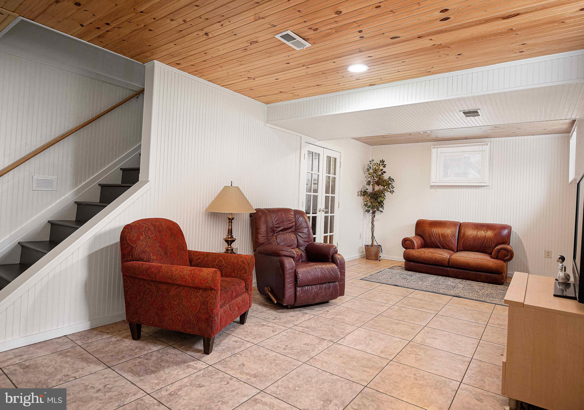 402 Hall Street Bel Air, MD 21014 - Photo 28 of 46 a living room with furniture and a couch