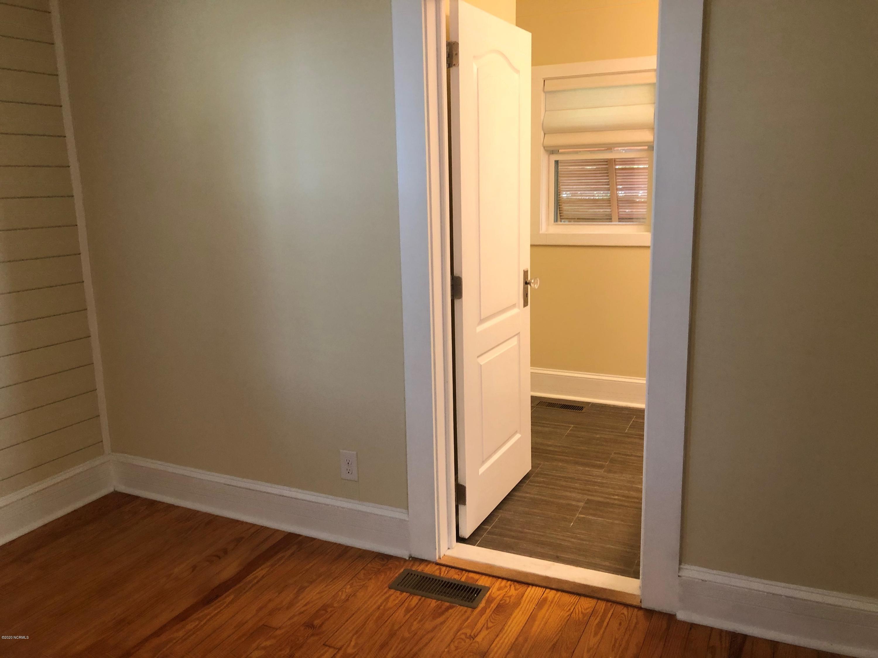 616 Middle Sound Loop Road Wilmington, NC 28411 - Photo 6 of 23 6