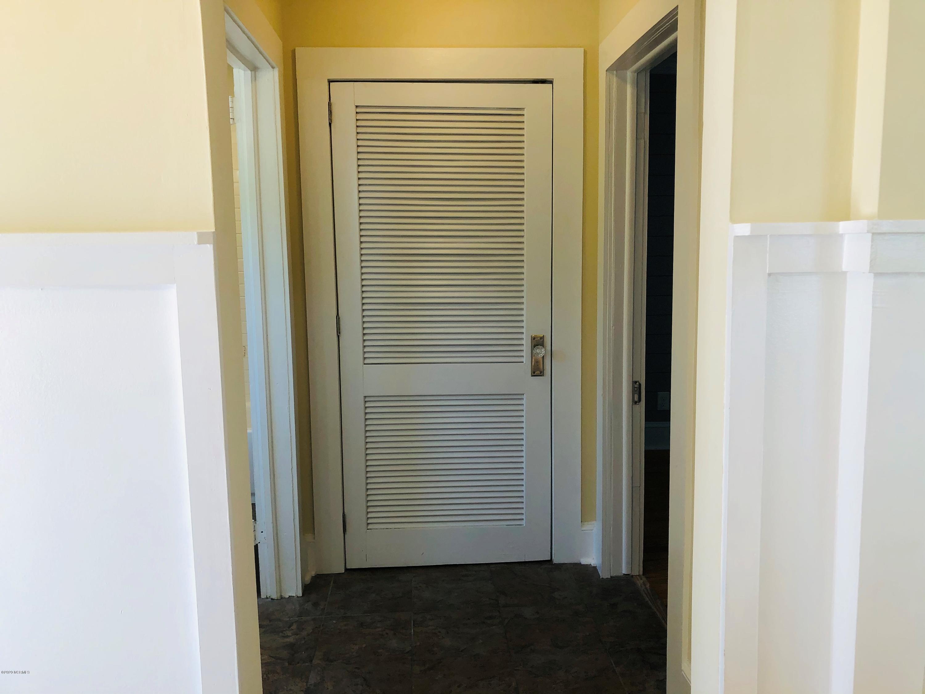 616 Middle Sound Loop Road Wilmington, NC 28411 - Photo 10 of 23 10