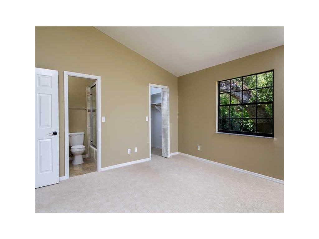 708 Date Palm Road Vero Beach, FL 32963 - Photo 17 of 35 Gallery Image 17