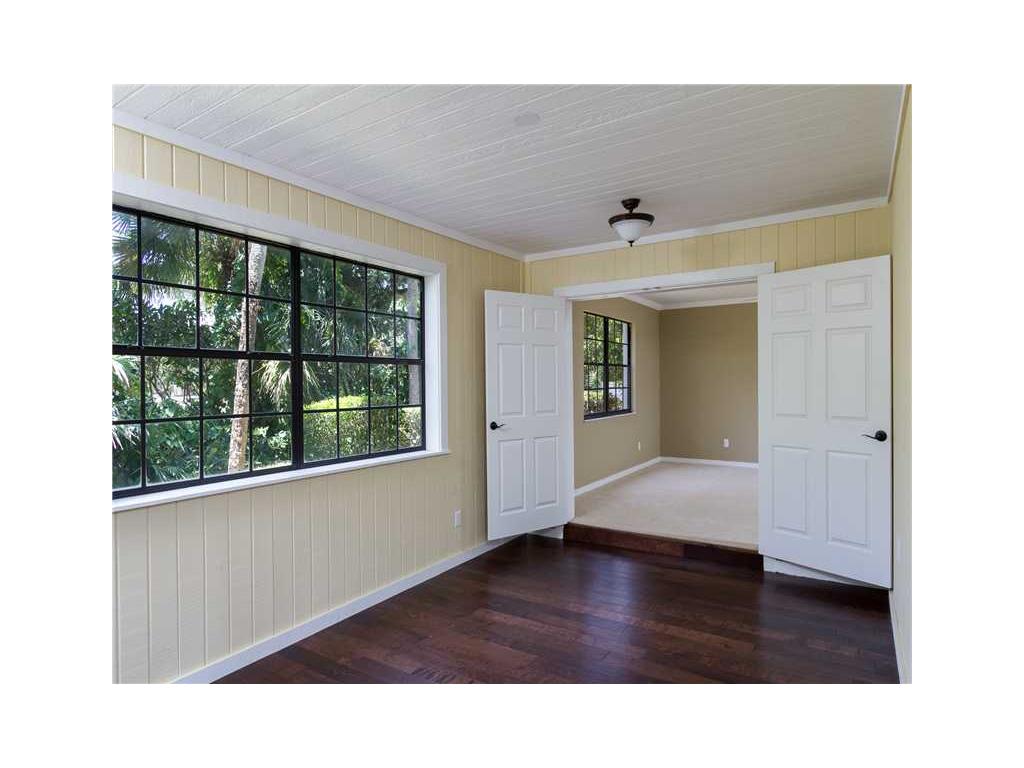 708 Date Palm Road Vero Beach, FL 32963 - Photo 20 of 35 Gallery Image 20
