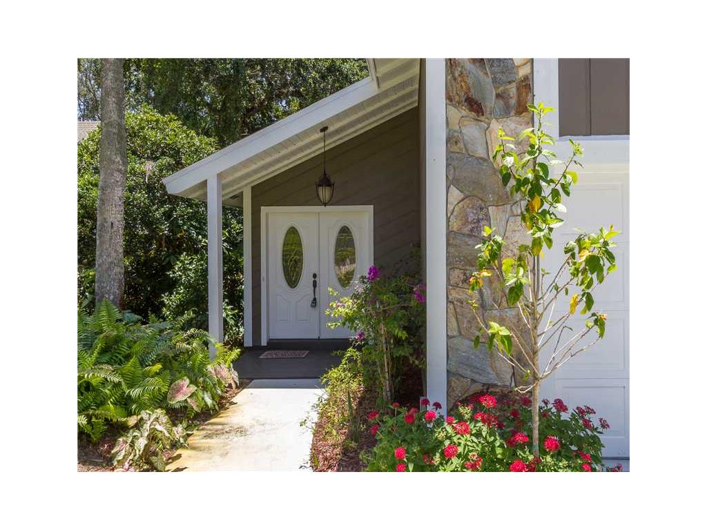 708 Date Palm Road Vero Beach, FL 32963 - Photo 3 of 35 Gallery Image 3