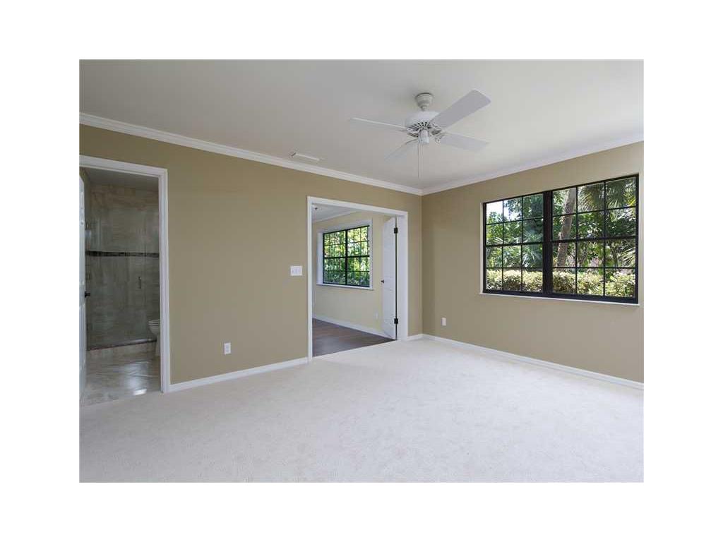 708 Date Palm Road Vero Beach, FL 32963 - Photo 21 of 35 Gallery Image 21