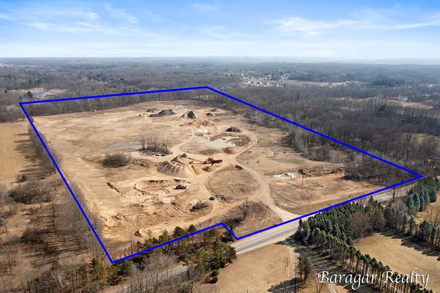 $1,300,000 | 12056 Algoma Avenue Northeast, Cedar Springs, MI 49319