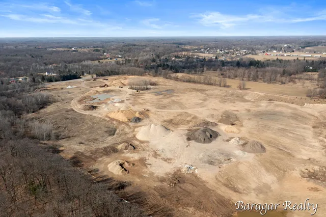 $1,300,000 | 12056 Algoma Avenue Northeast, Cedar Springs, MI 49319