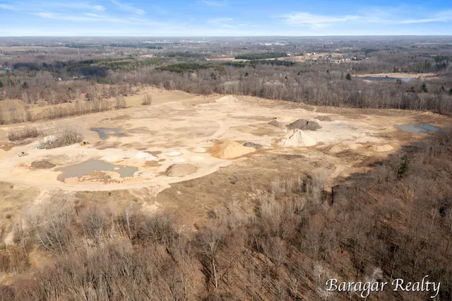 $1,300,000 | 12056 Algoma Avenue Northeast, Cedar Springs, MI 49319