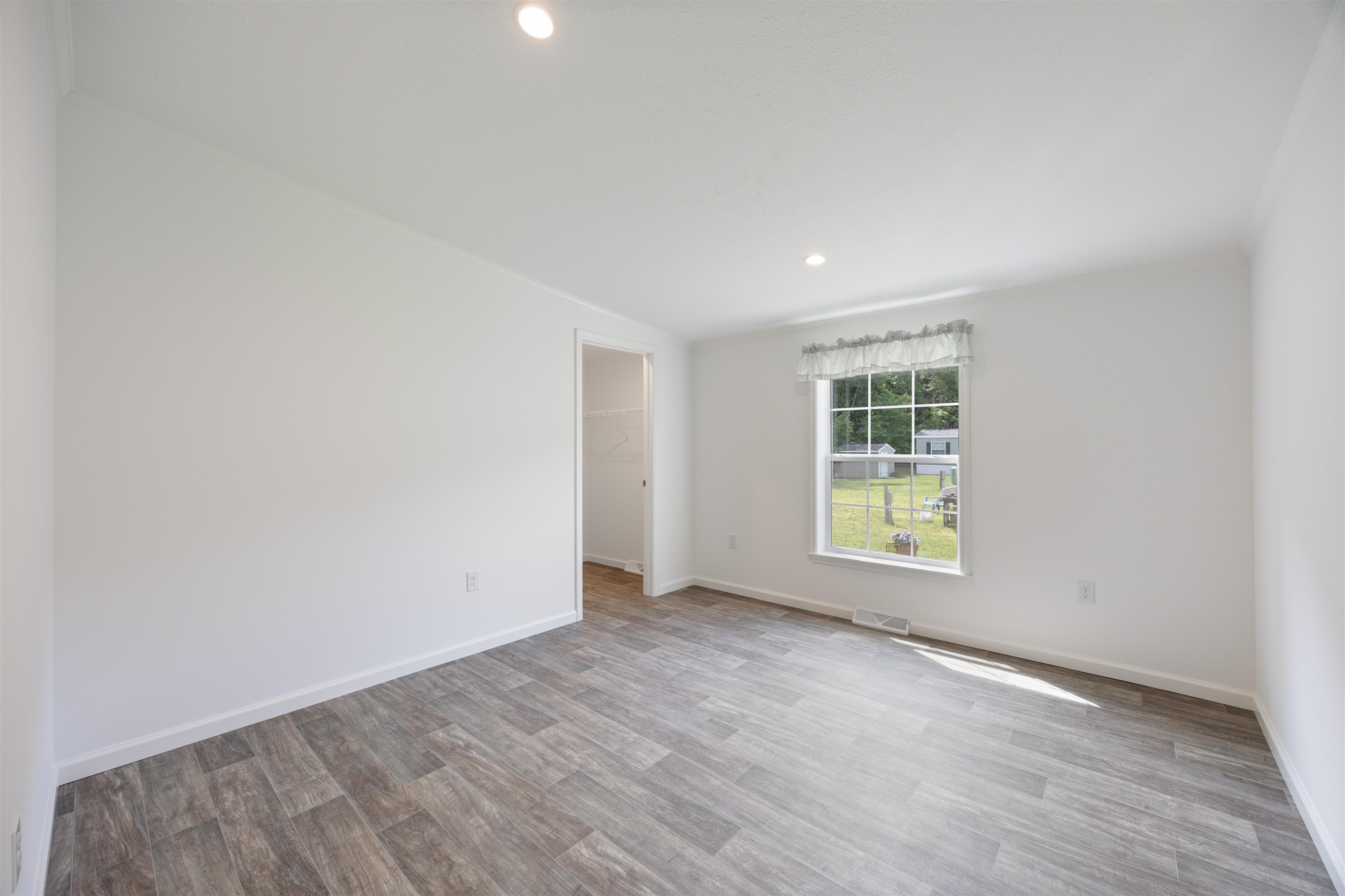 29 Lowell Road, Unit 43 Salem, NH 03079 - Photo 17 of 26