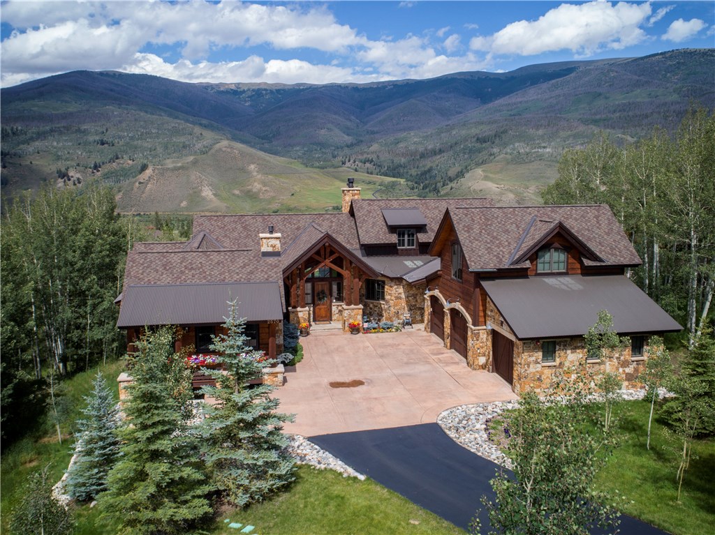 2570 Hunter's Knob Road Silverthorne, CO 80498 - Photo 8 of 25 Gallery Image 8