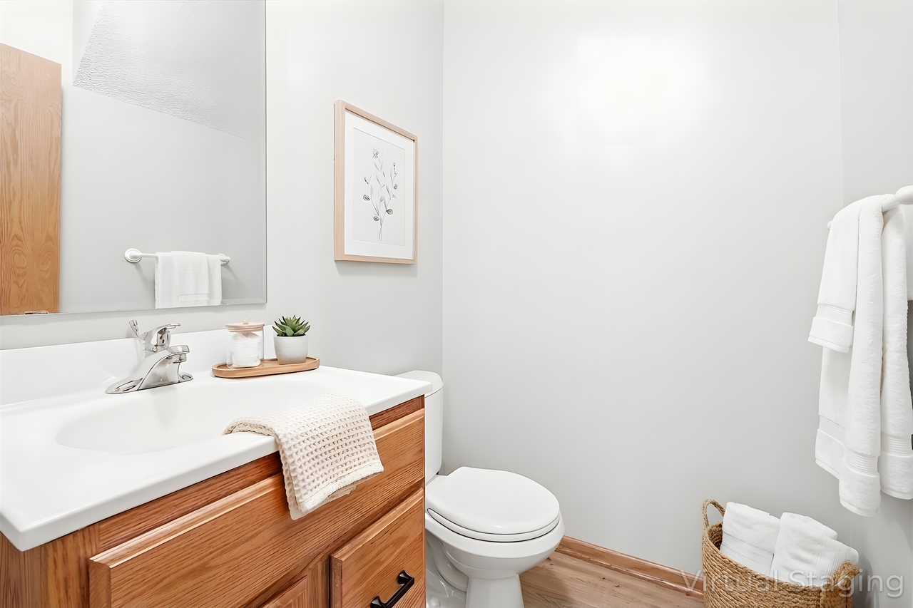 8465 Cortland Road Eden Prairie, MN 55344 - Photo 9 of 18