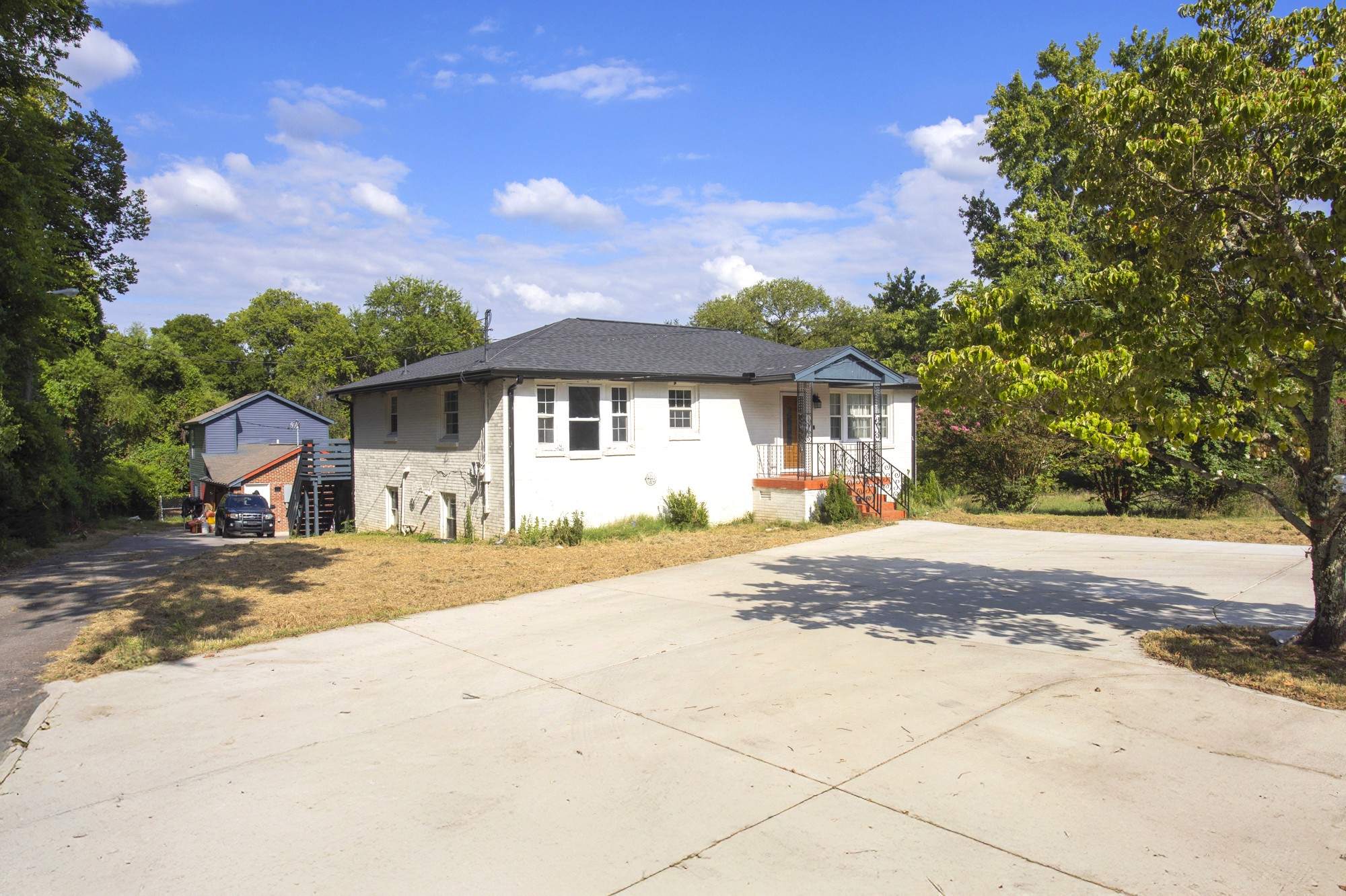 1717 Hudson Road Madison, TN 37115 - Photo 3 of 37 Gallery Image 3