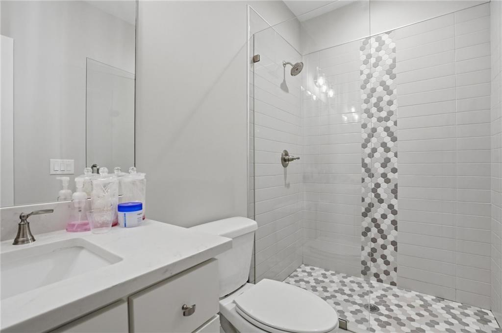 3020 Wallace Road Buford, GA 30519 - Photo 40 of 66