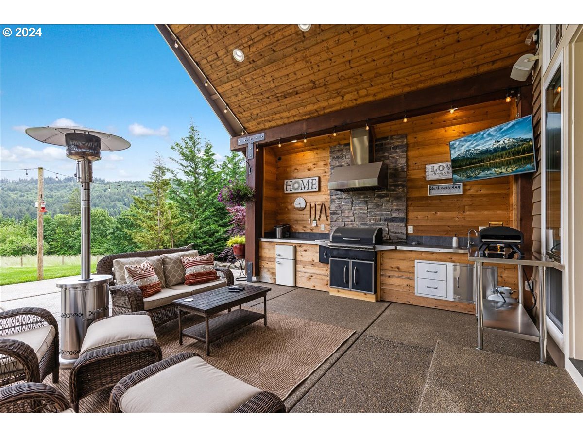 21501 Southwest Nicholas View Drive Sherwood, OR 97140 - Photo 33 of 48