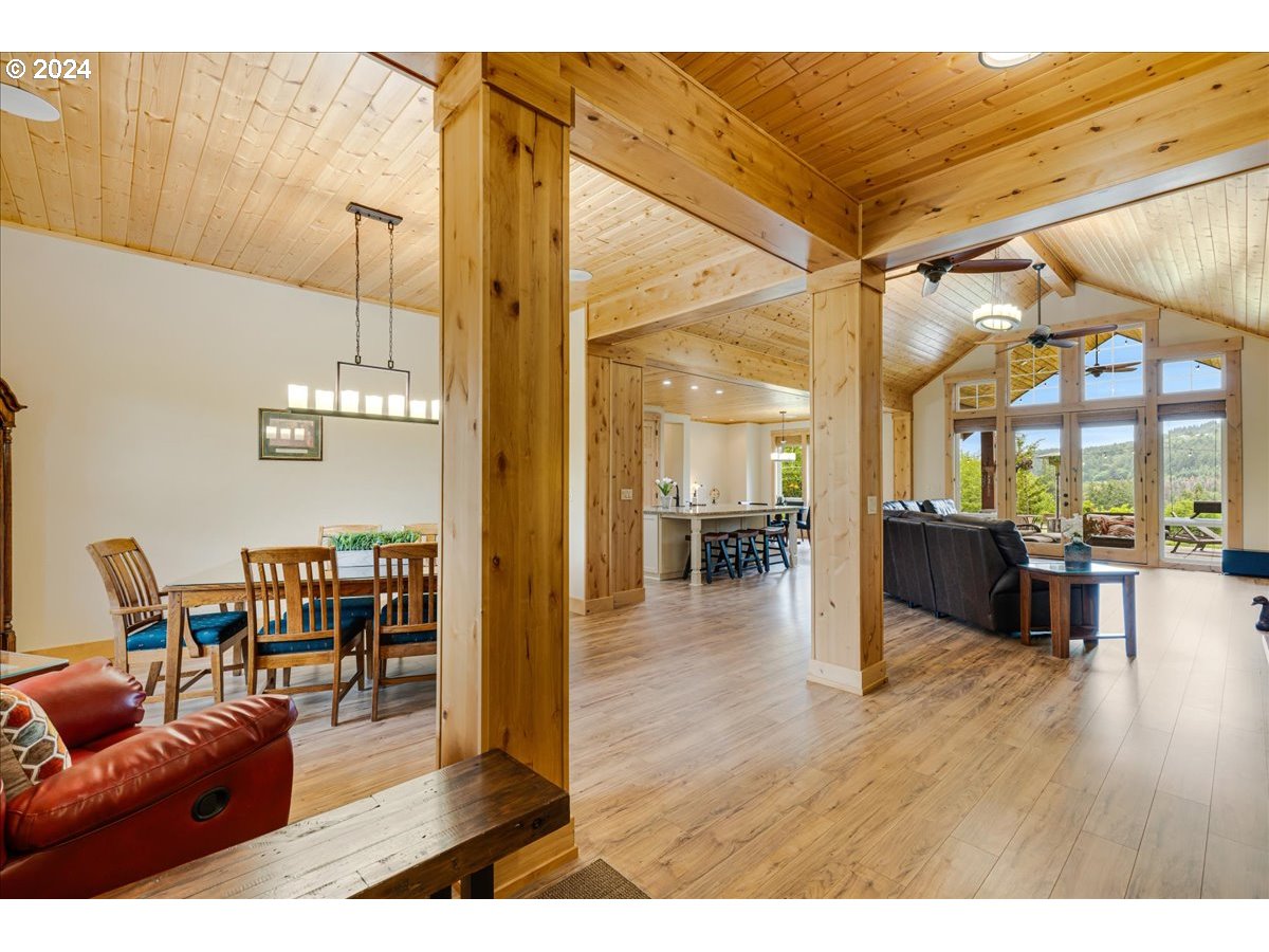 21501 Southwest Nicholas View Drive Sherwood, OR 97140 - Photo 5 of 48