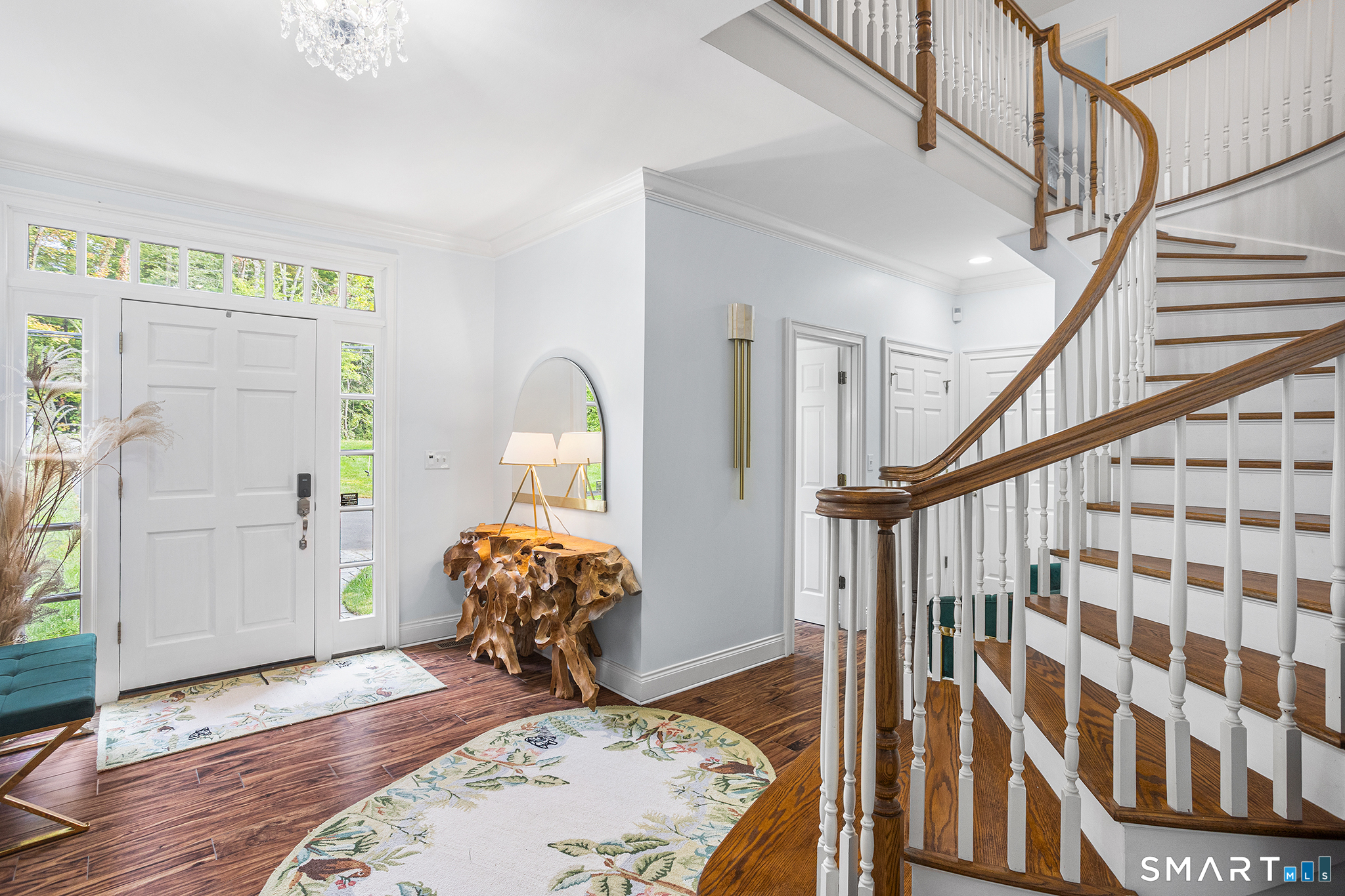 275 Talcott Notch Road Farmington, CT 06032 - Photo 4 of 40