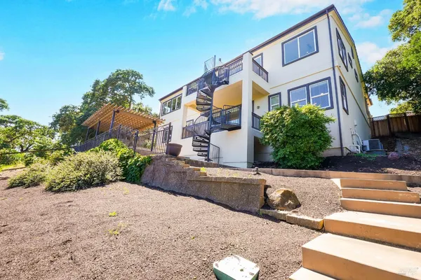 $1,350,000 | 5332 Donald Ridge Court, Fairfield, CA 94534