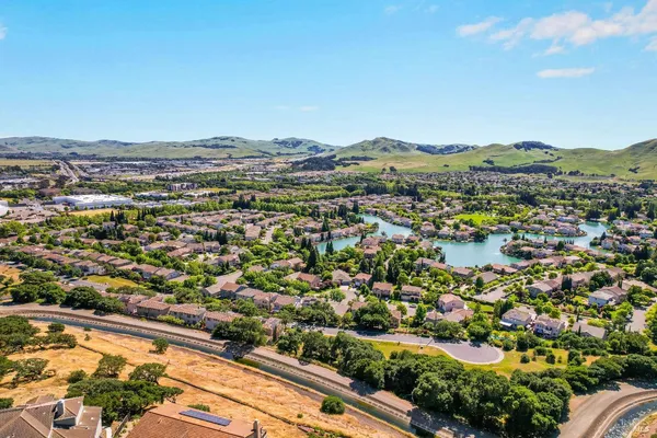 $1,350,000 | 5332 Donald Ridge Court, Fairfield, CA 94534
