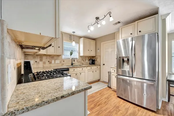 $329,000 | 4235 Park Ridge Drive, Pasadena, TX 77504