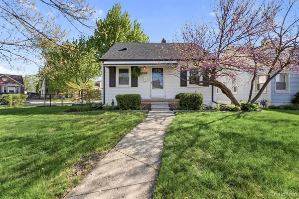 $250,000 | 23080 Audette Street, Dearborn, MI 48124