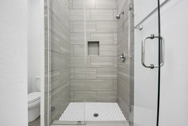 $1,650 | 7612 Easter Street, Houston, TX 77088