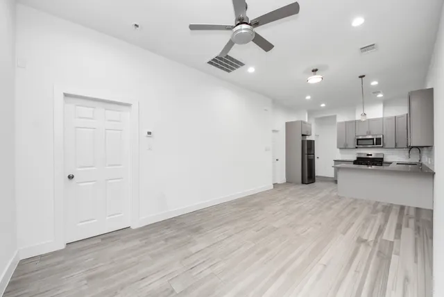 $1,650 | 7612 Easter Street, Houston, TX 77088